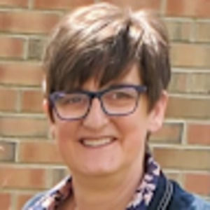 Meet your Posher, Lynne